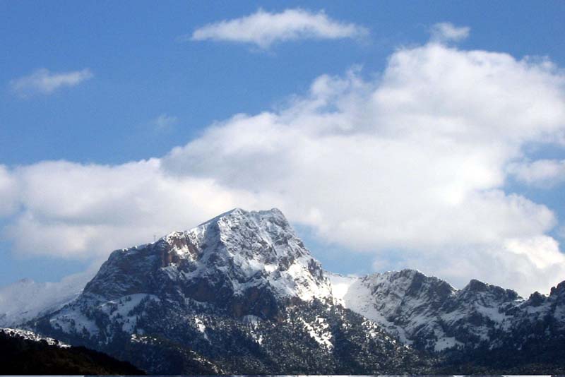 Tramuntanagebirge schneebedeckt